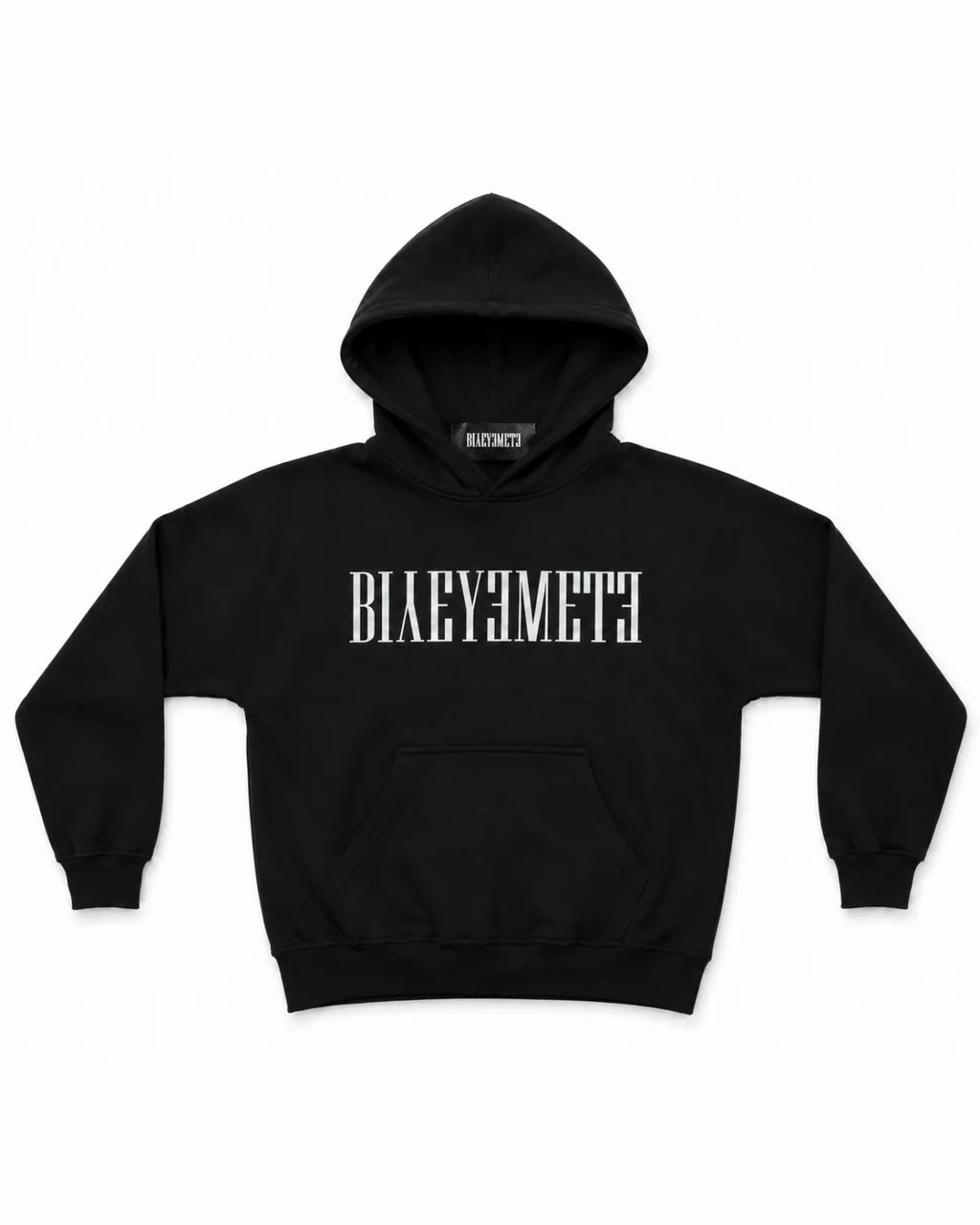 SUDADERA OVERSIZE 550 GSM — SIN COSTURAS EXPUESTAS — NEGRO · BORDADO DELANTERO ENTRE BOLSILLOS — Negro · bordado delantero entre bolsillos