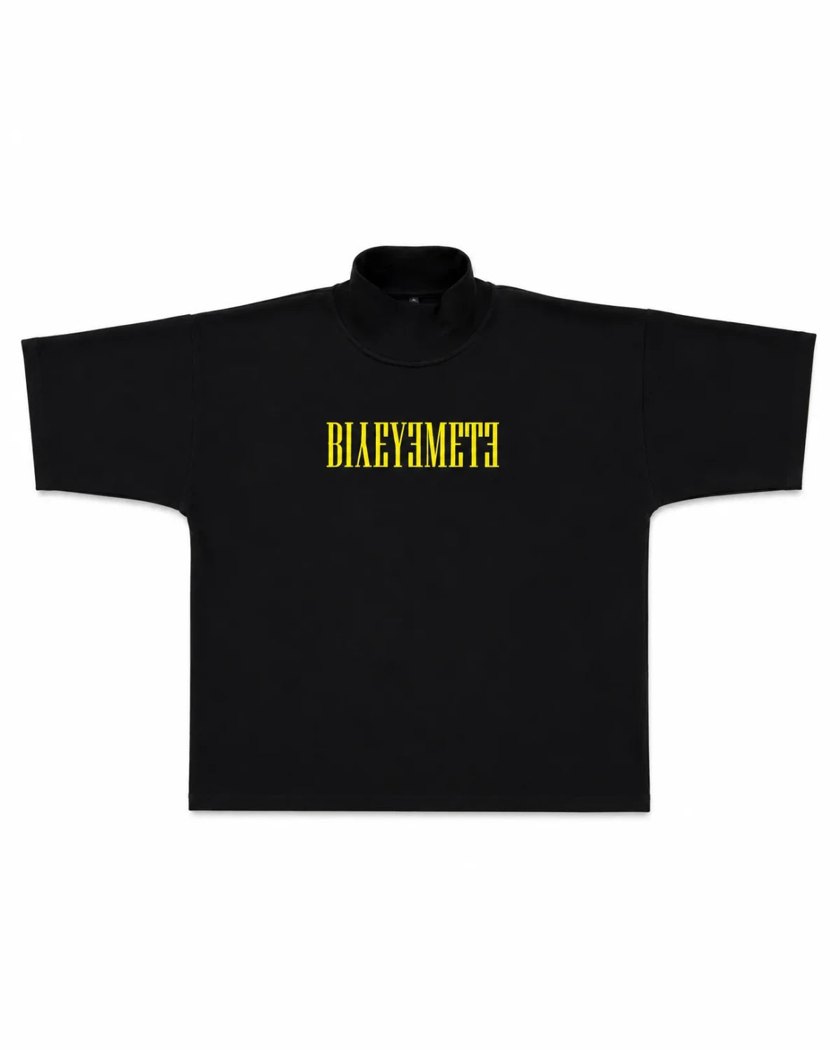 CAMISETA OVERSIZE PREMIUM 355 GSM — CUELLO ALTO — NEGRO CON LOGO AMARILLO — Negro con logo amarillo