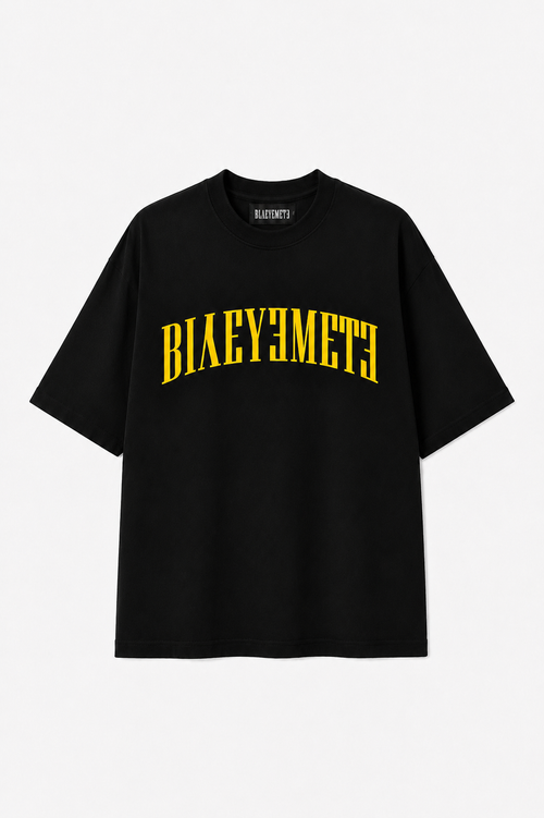 CAMISETA SUMMER DROP LETTERING ARQUEADO — Negro